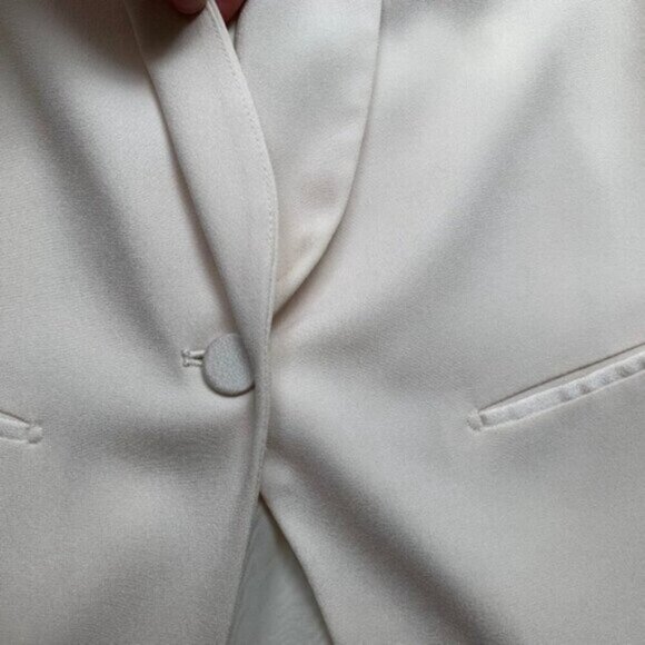 Aritzia Babaton Blazer Structured Jacket Single Button Shoulder pads Ivory 0 - Picture 14 of 16